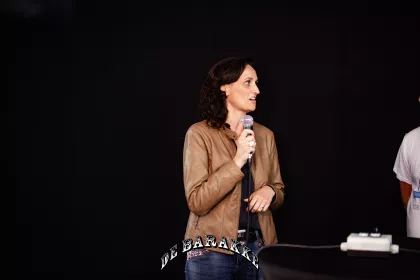 Bigger view of Voorstelling de Barakke