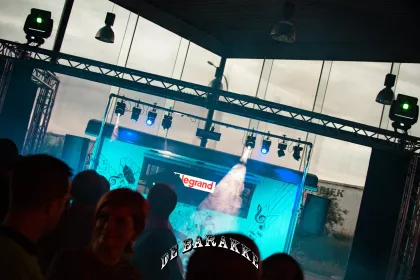 Bigger view of Voorstelling de Barakke